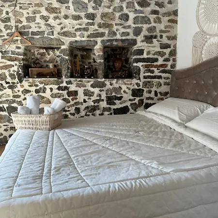La Torre Saracena Di - Confirenthouse דירה *
