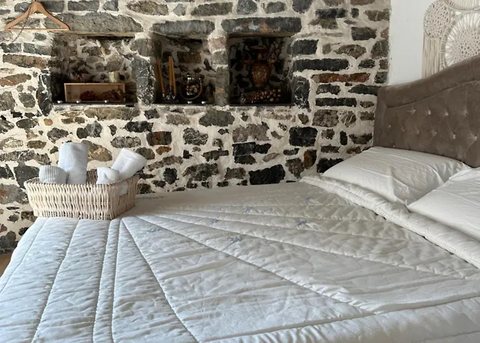 La Torre Saracena Di - Confirenthouse דירה *