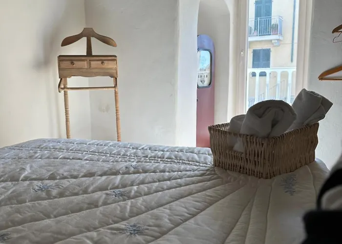 La Torre Saracena Di - Confirenthouse Телларо